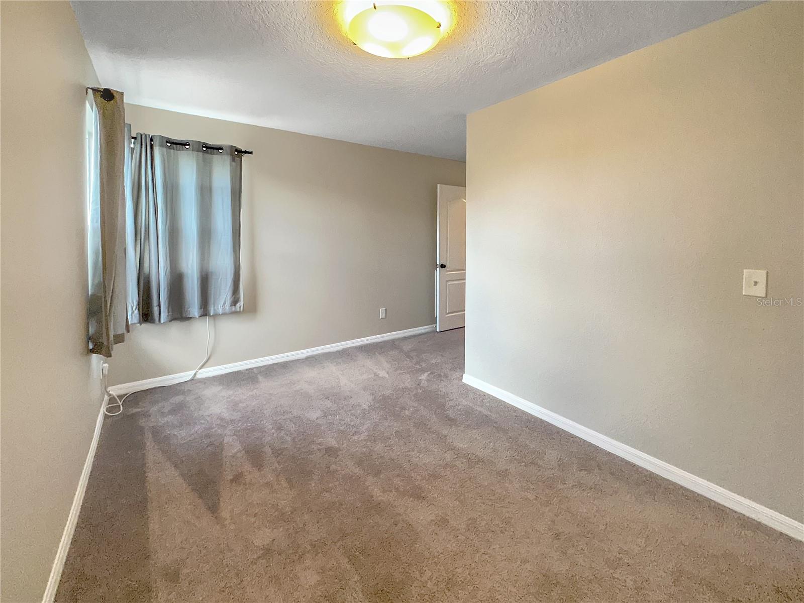 11438 VILLAGE BROOK DR