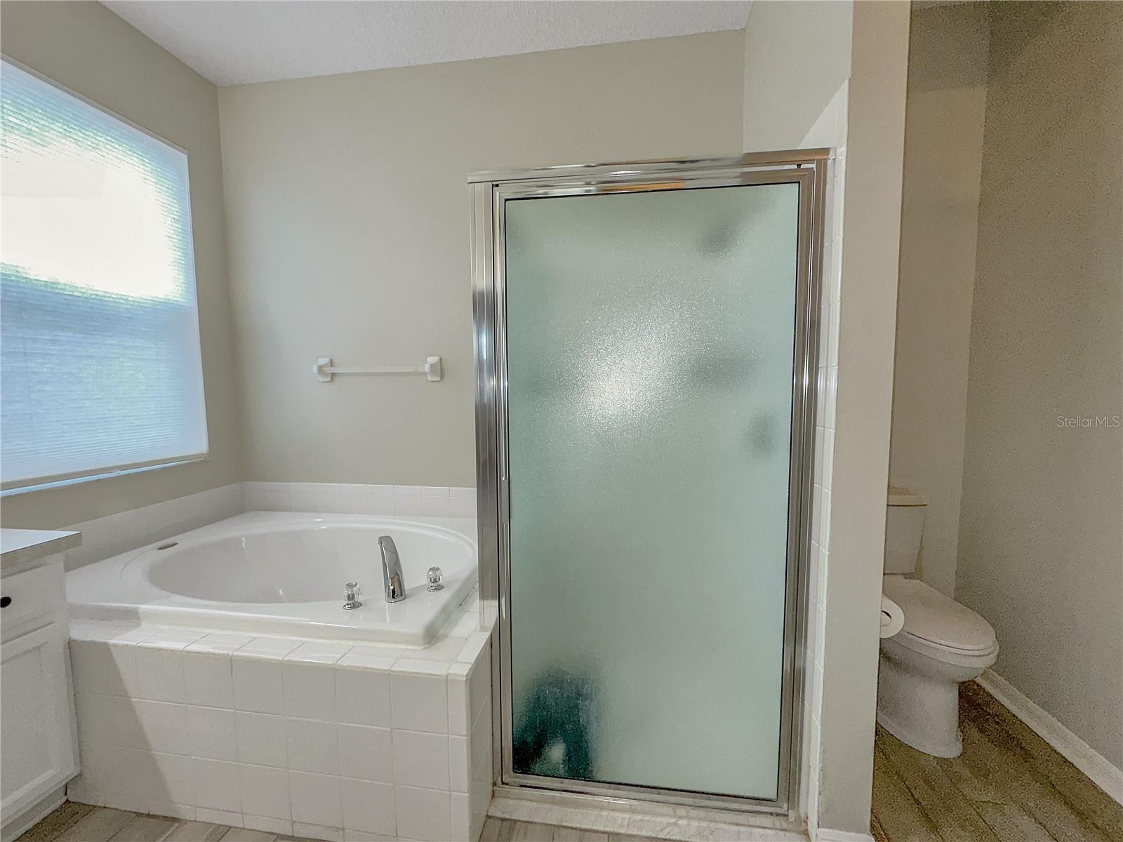 11438 VILLAGE BROOK DR