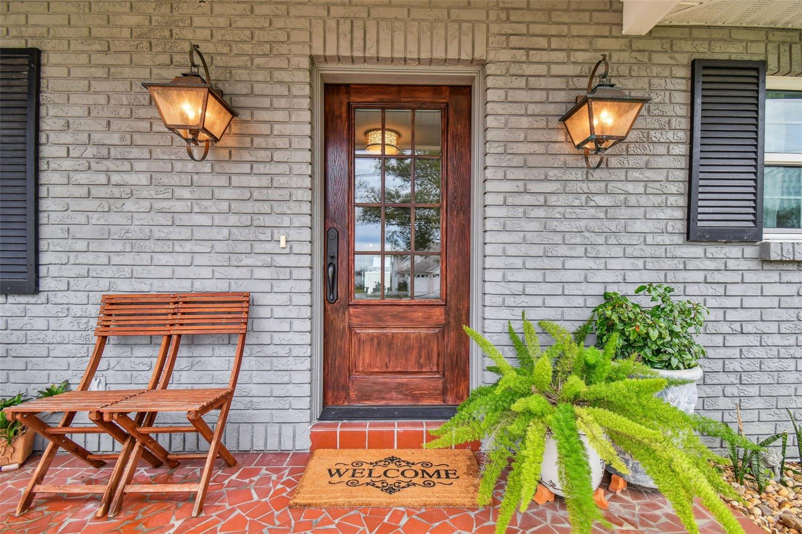 3400 LAKE PADGETT DR