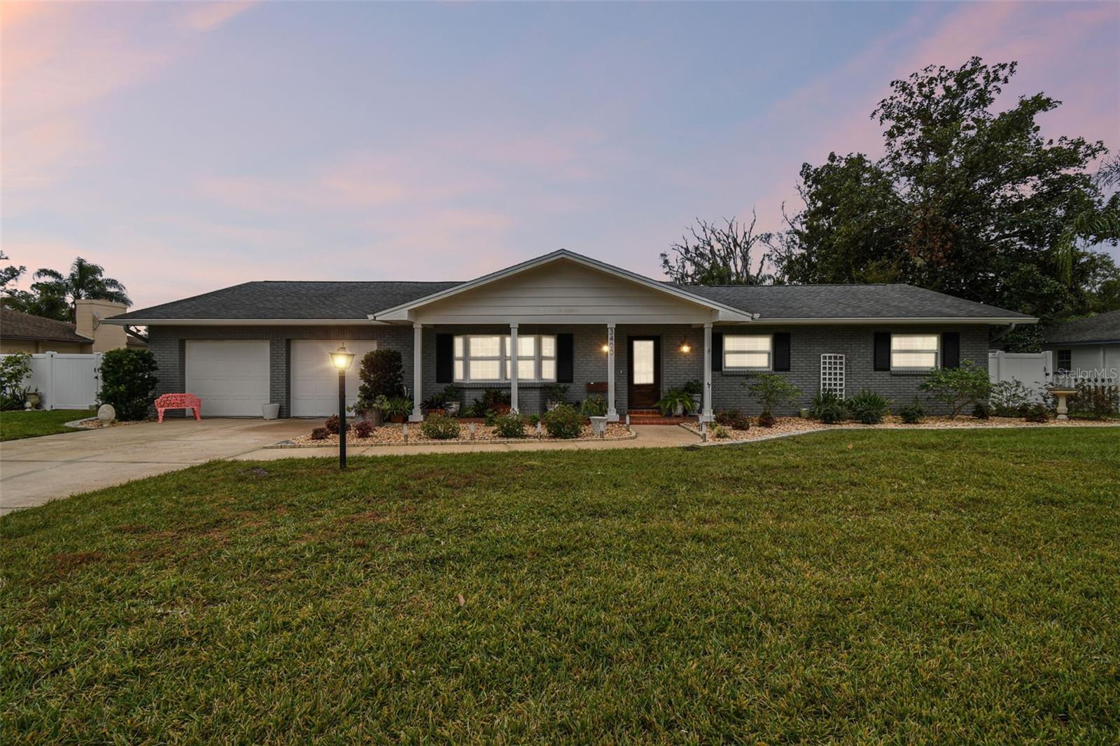 3400 LAKE PADGETT DR