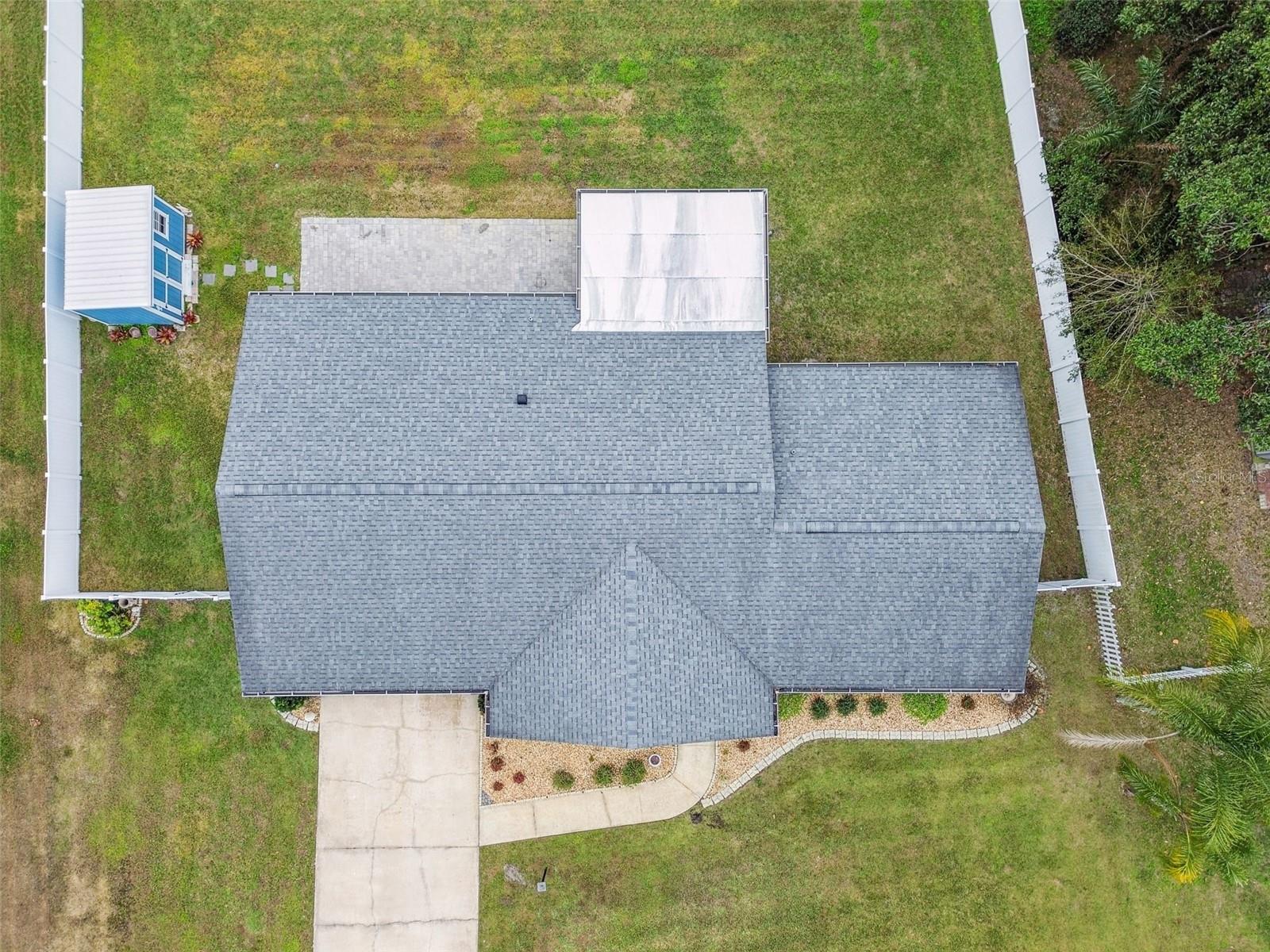 3400 LAKE PADGETT DR