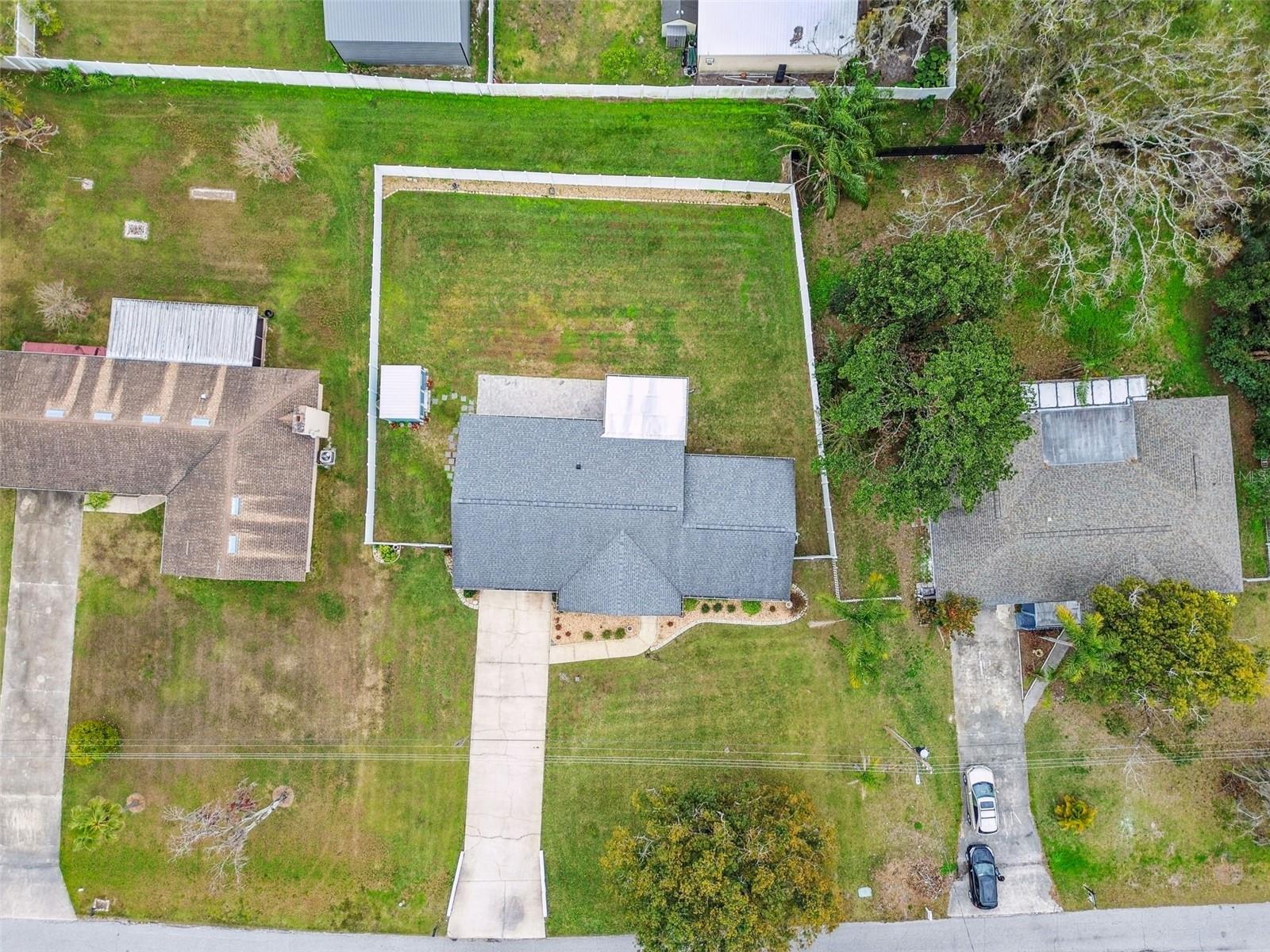 3400 LAKE PADGETT DR
