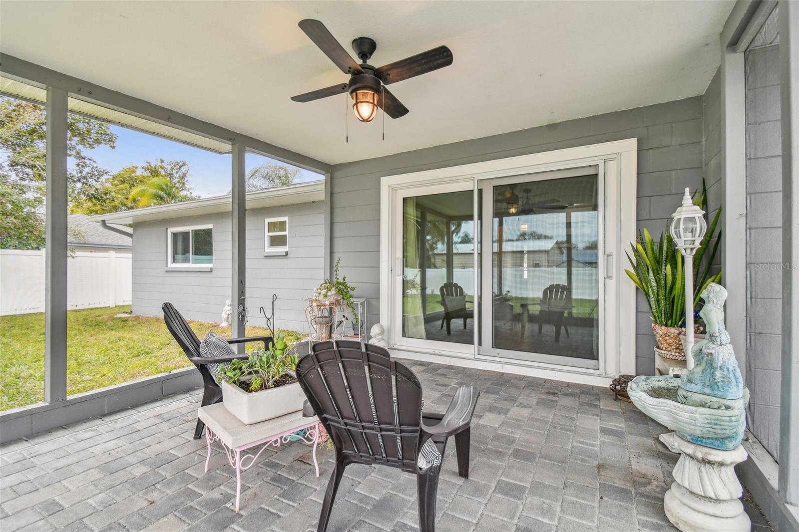 3400 LAKE PADGETT DR