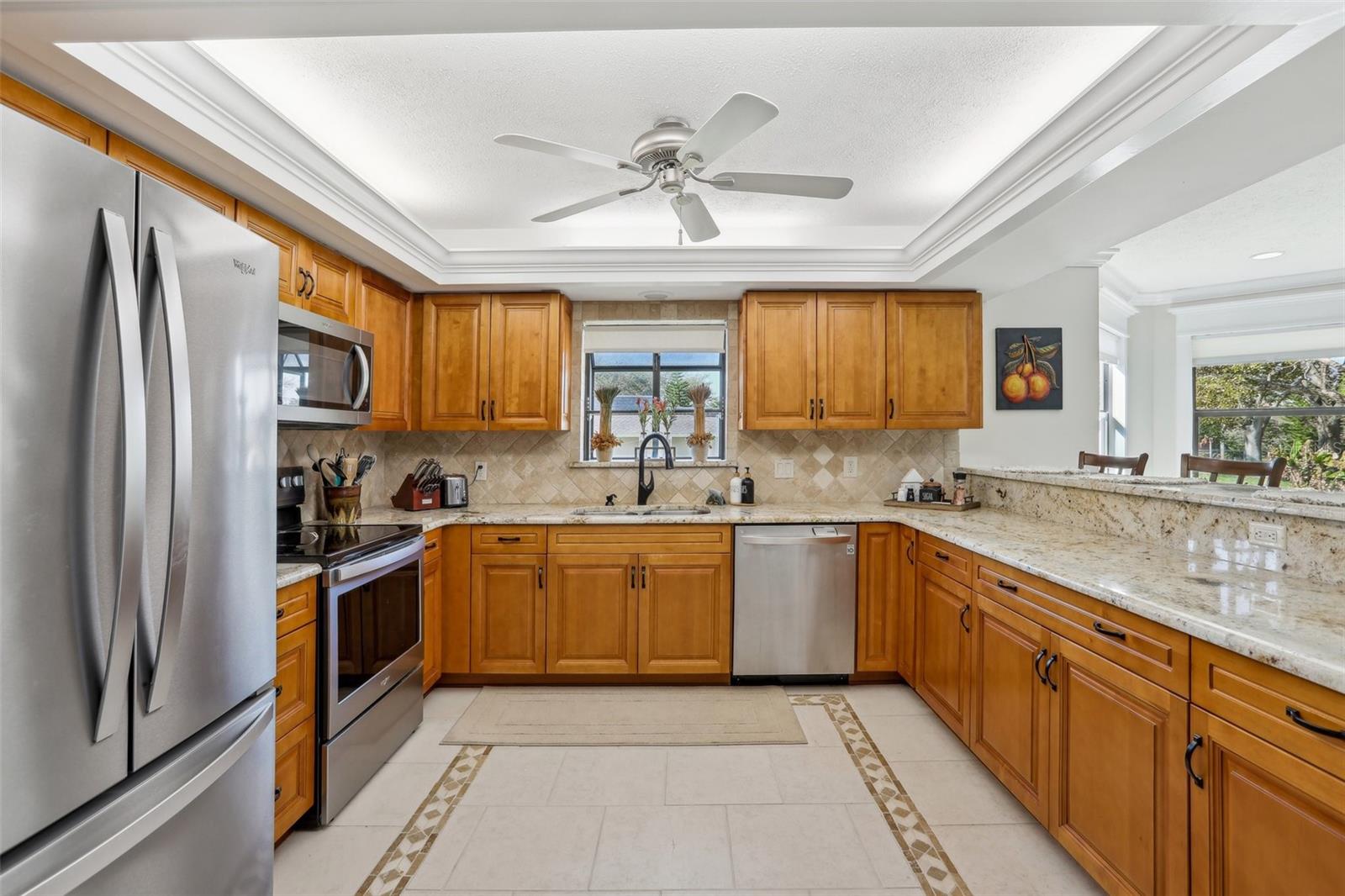 3807 LAKE JOYCE DR