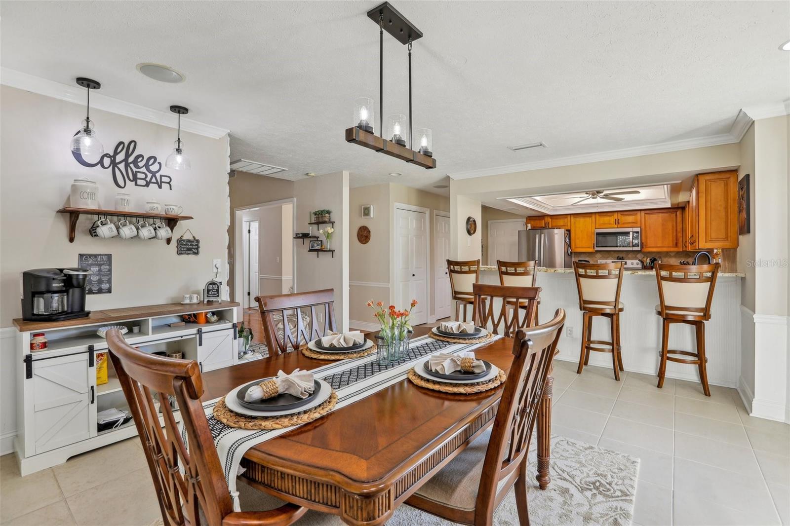 3807 LAKE JOYCE DR