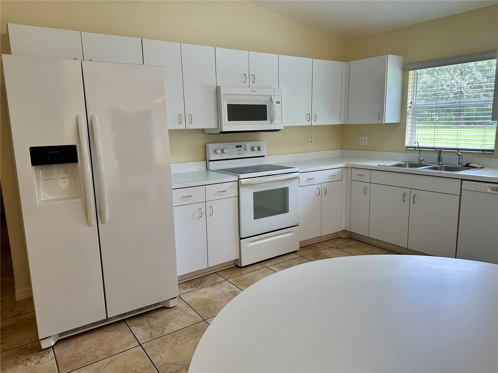 4416 REDCOAT DR