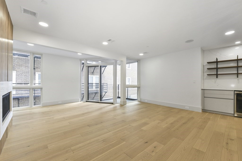 874 East 6th St # 2