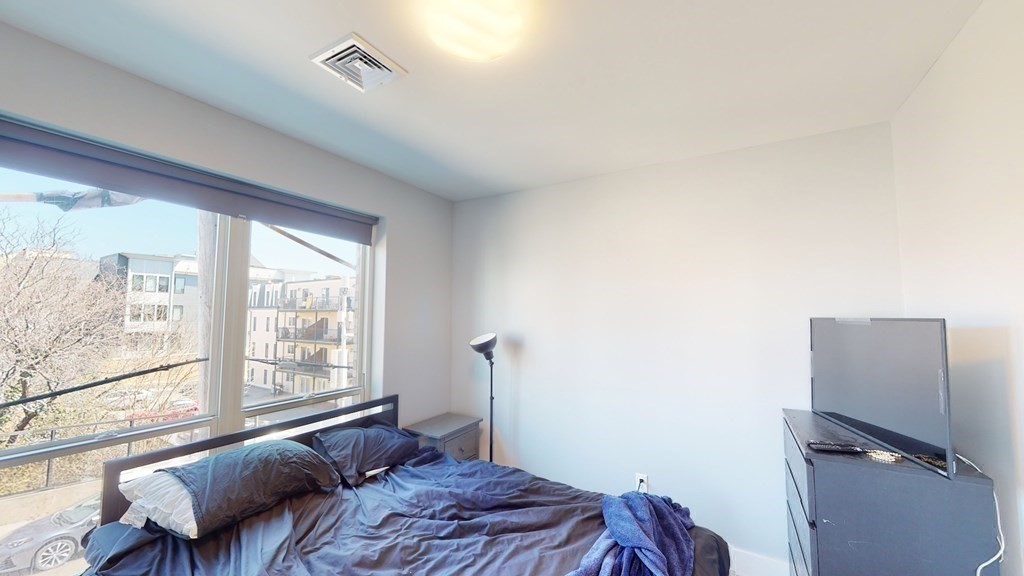 55 West 5th St # 310