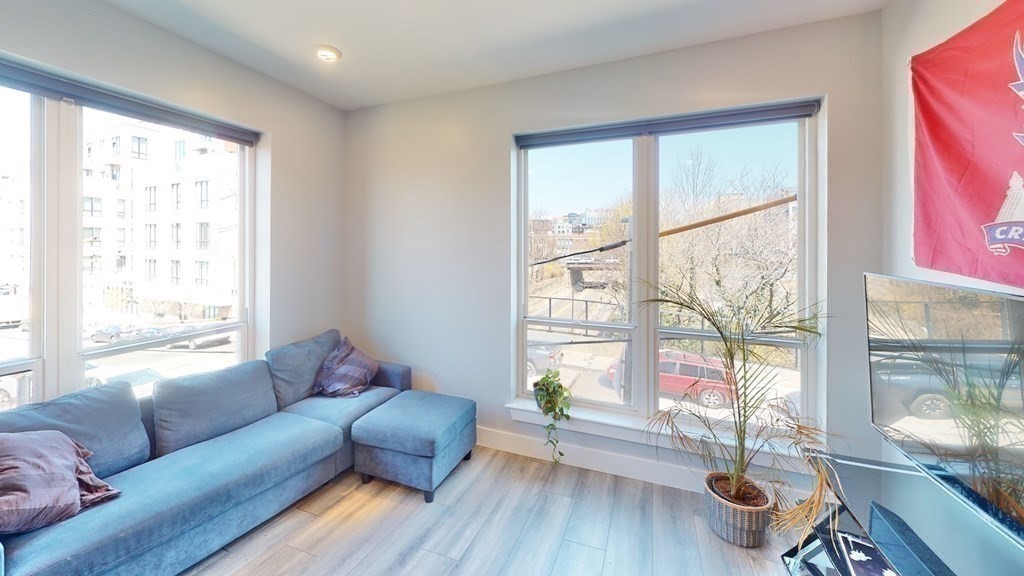 55 West 5th St # 310
