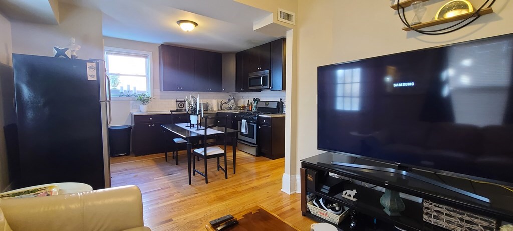 367 Dorchester St # 2