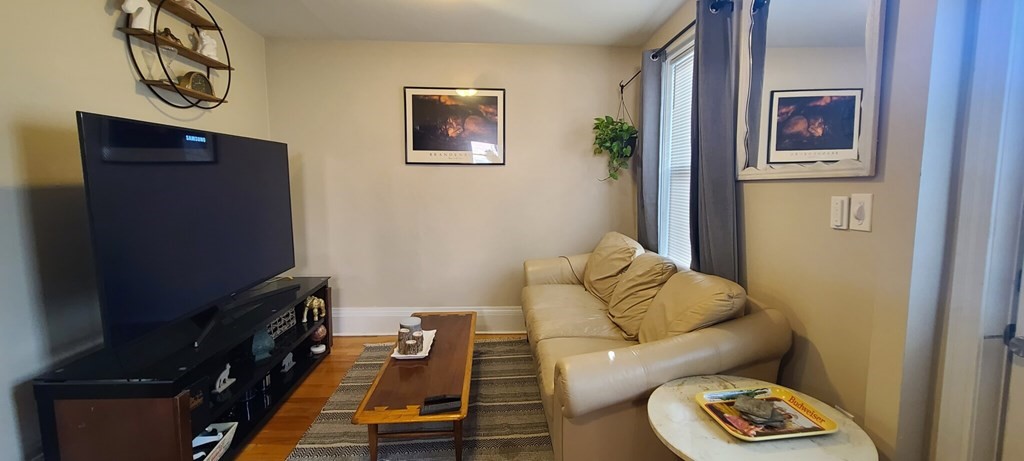 367 Dorchester St # 2