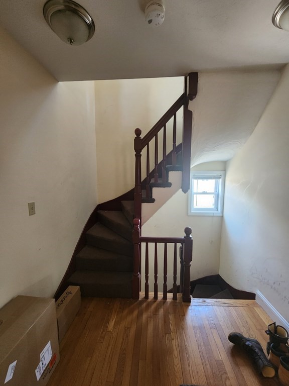 331 Washington St # 2