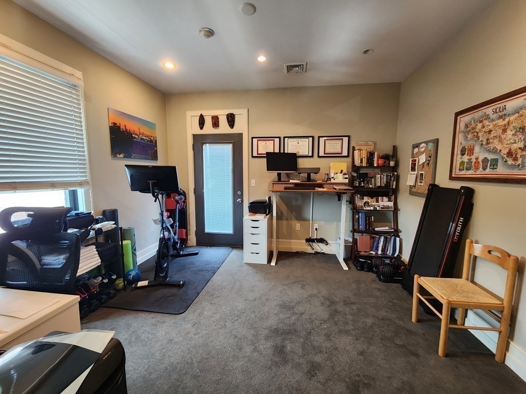 339 Dorchester St # 3