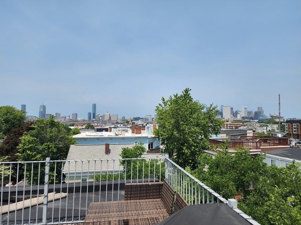 339 Dorchester St # 3