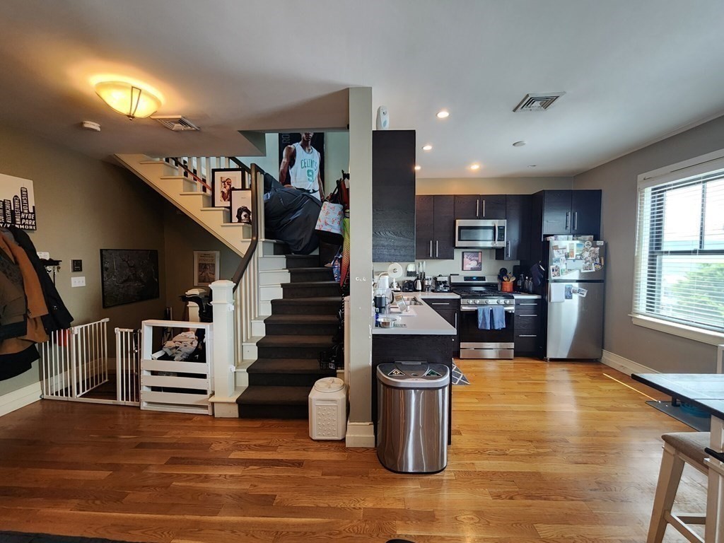 339 Dorchester St # 3