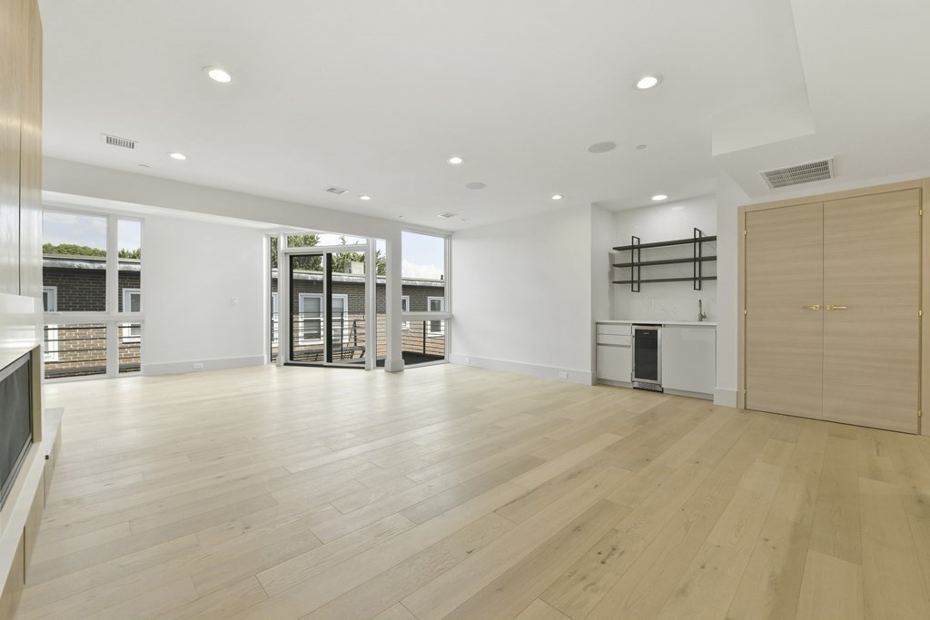 874 East Sixth St # 6