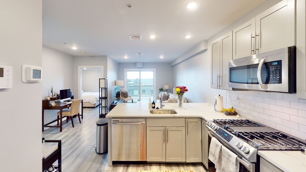 55 West 5th St # 405