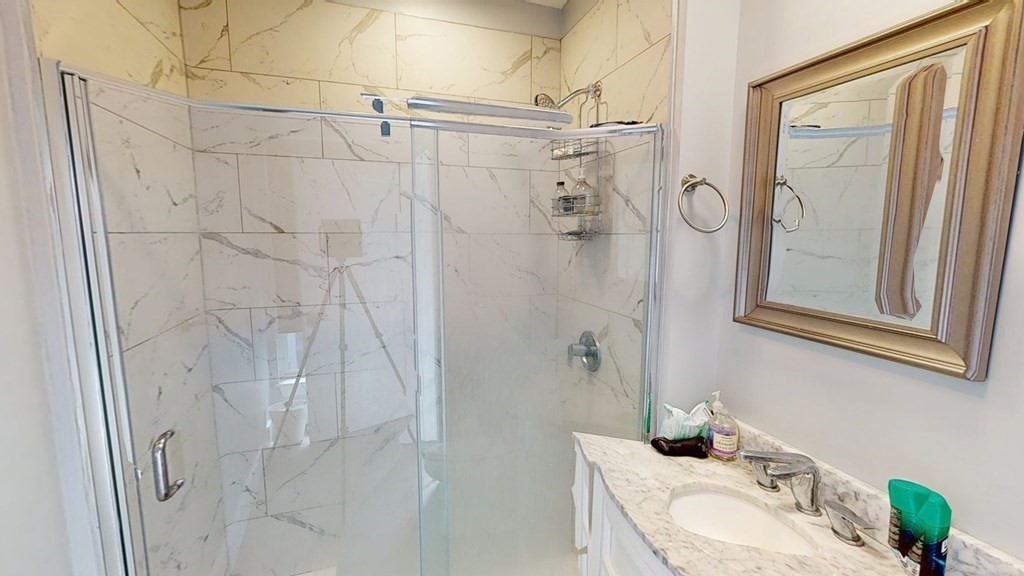 55 West 5th St # 402