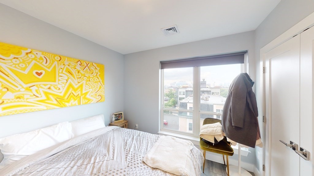 55 West 5th St # 501