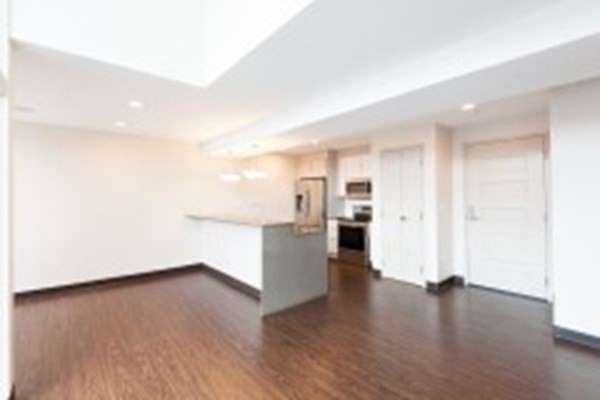 11 Dorchester St # 302