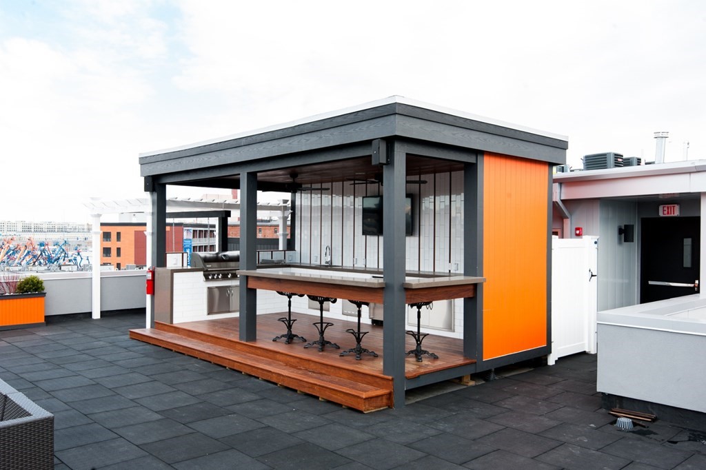 11 Dorchester St # 307