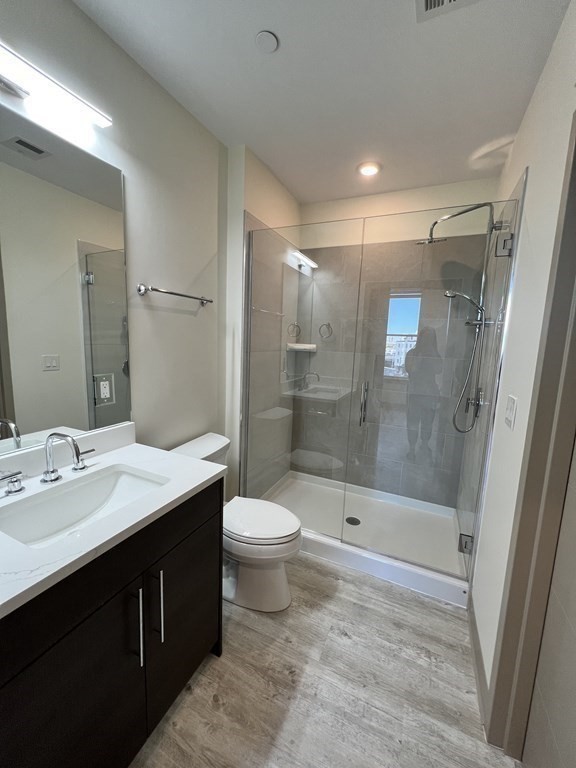 400 Dorchester St. # 205