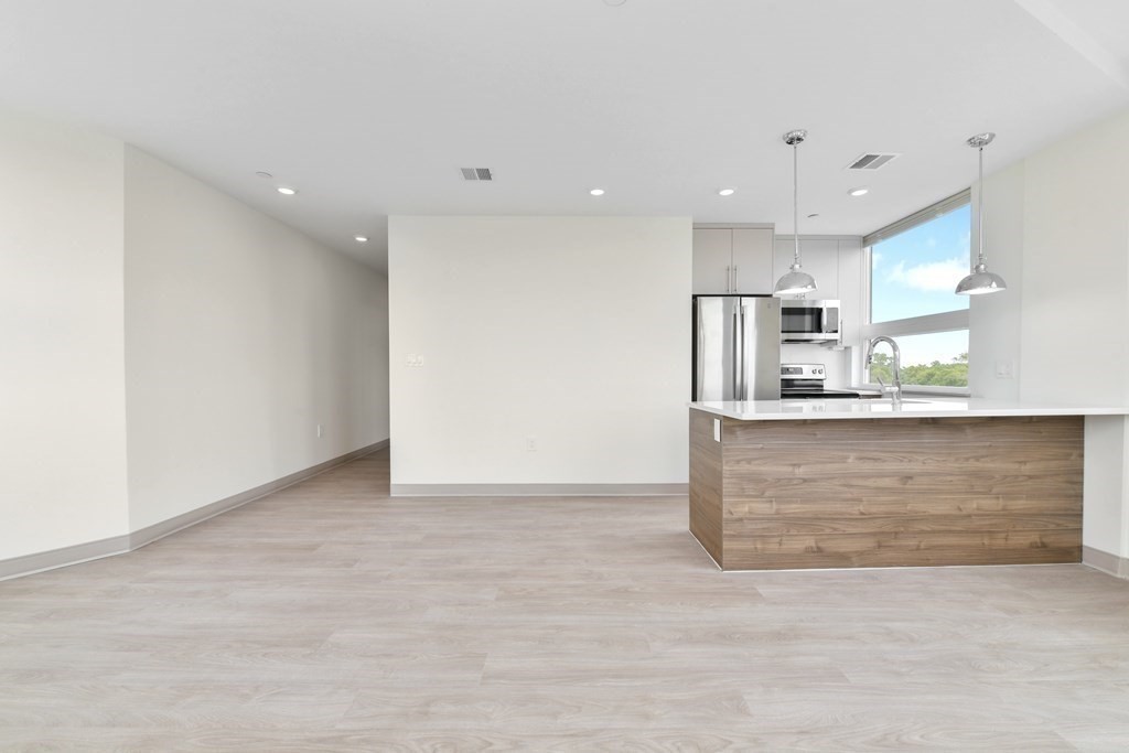 400 Dorchester St # 602