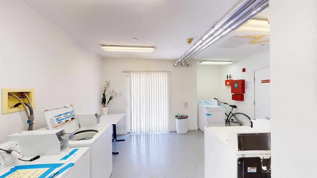 111 West 8th St Unit: E