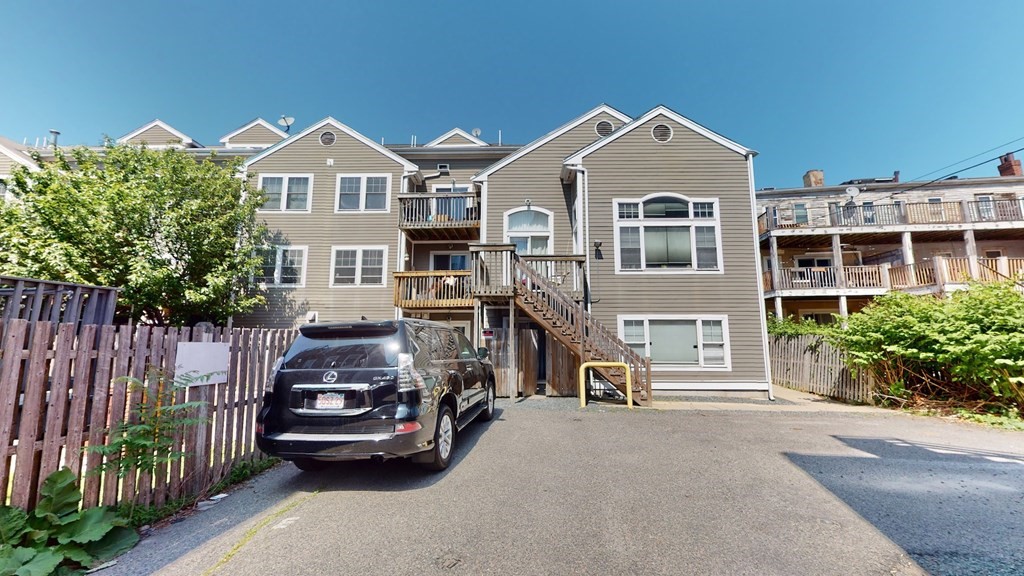 111 West 8th St Unit: E