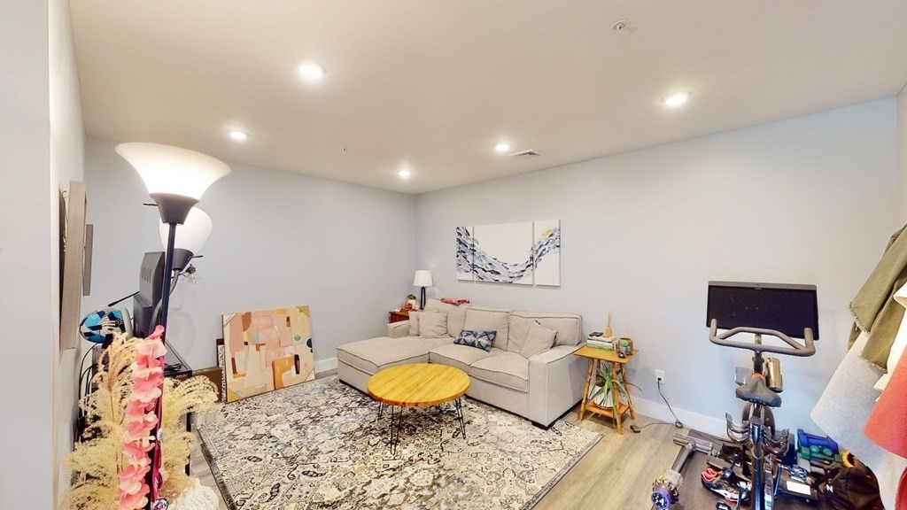 55 West 5th St # 306