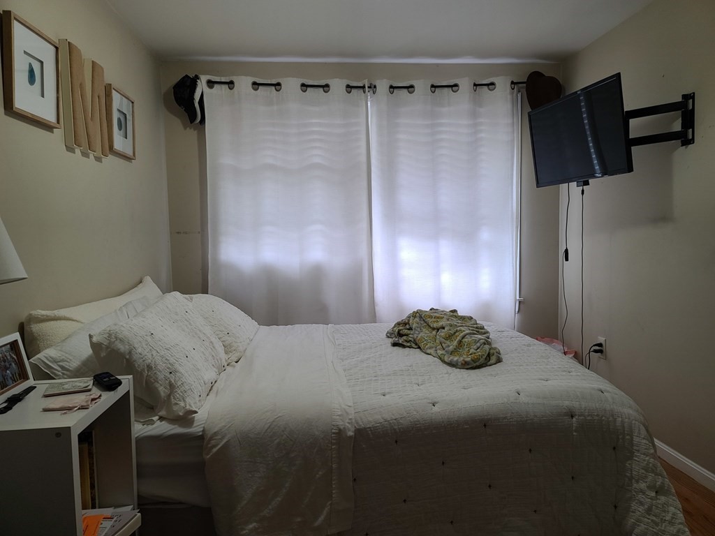 9 City Point Court Unit: SFR