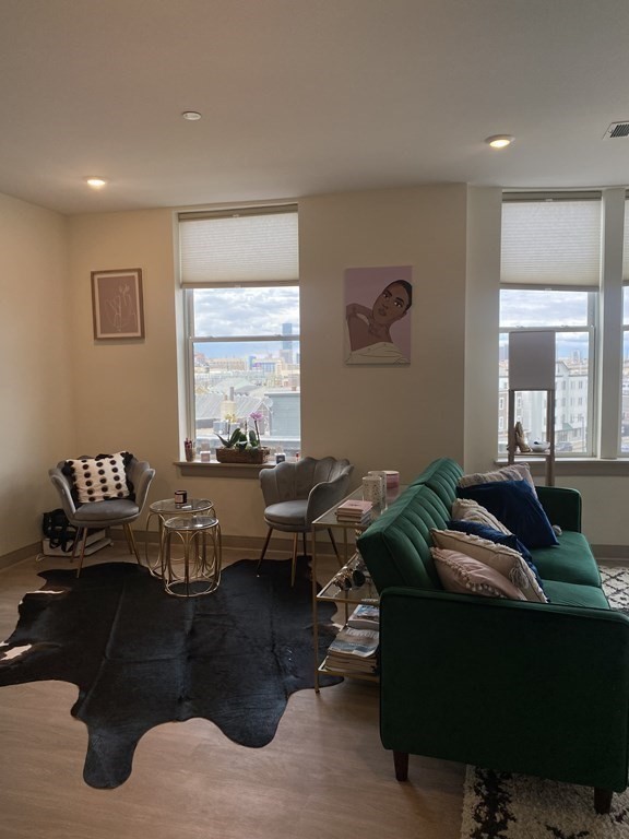 400 Dorchester St. # 505