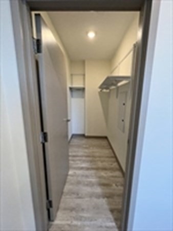 400 Dorchester St. # 305