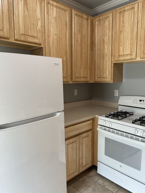 13 Boston Street Unit: 1