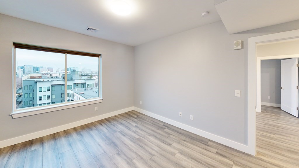 55 West 5th St # 504