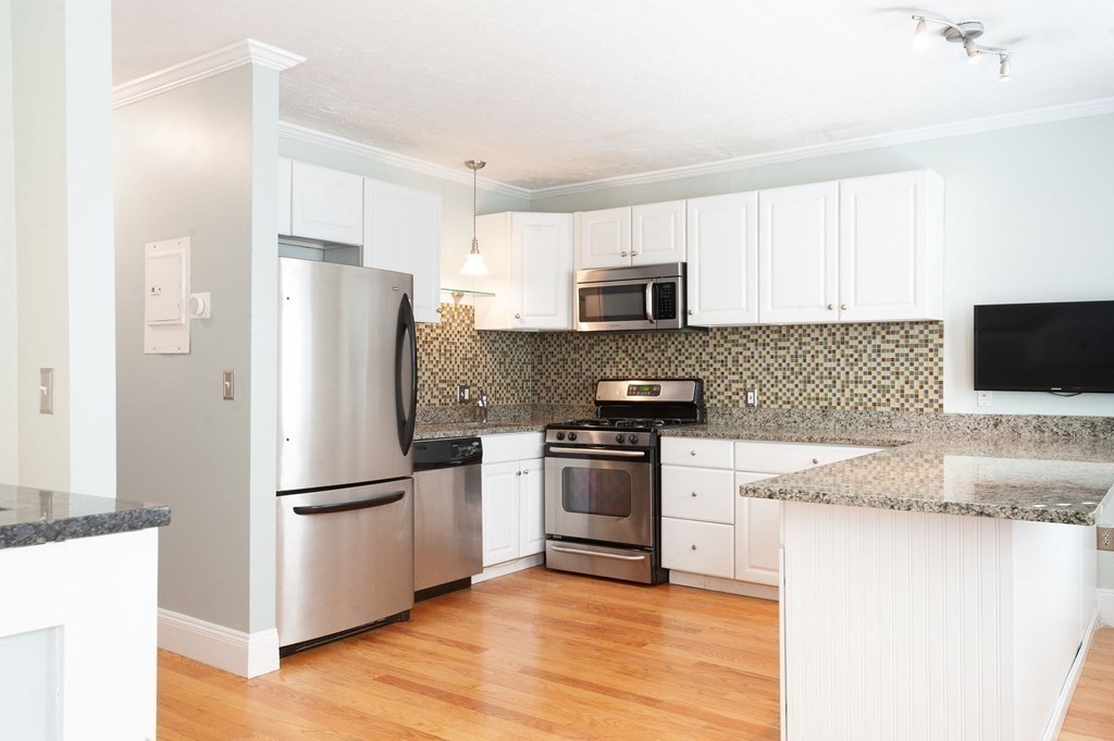 177 H St # 1