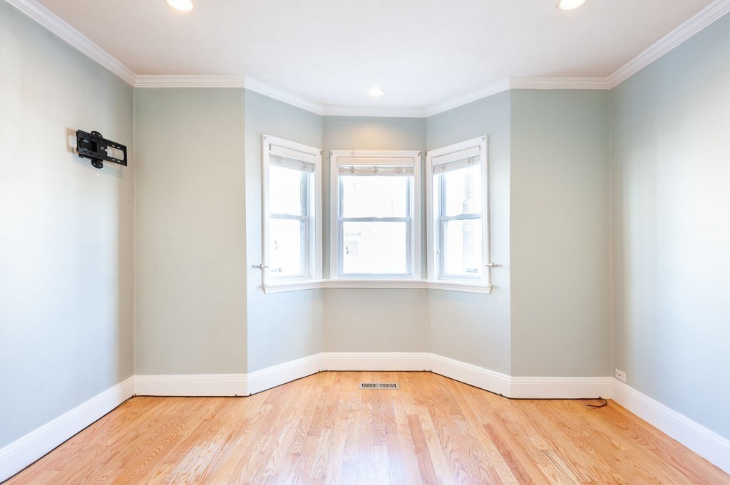 177 H St # 1