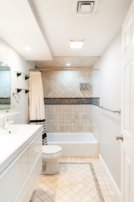 177 H St # 1