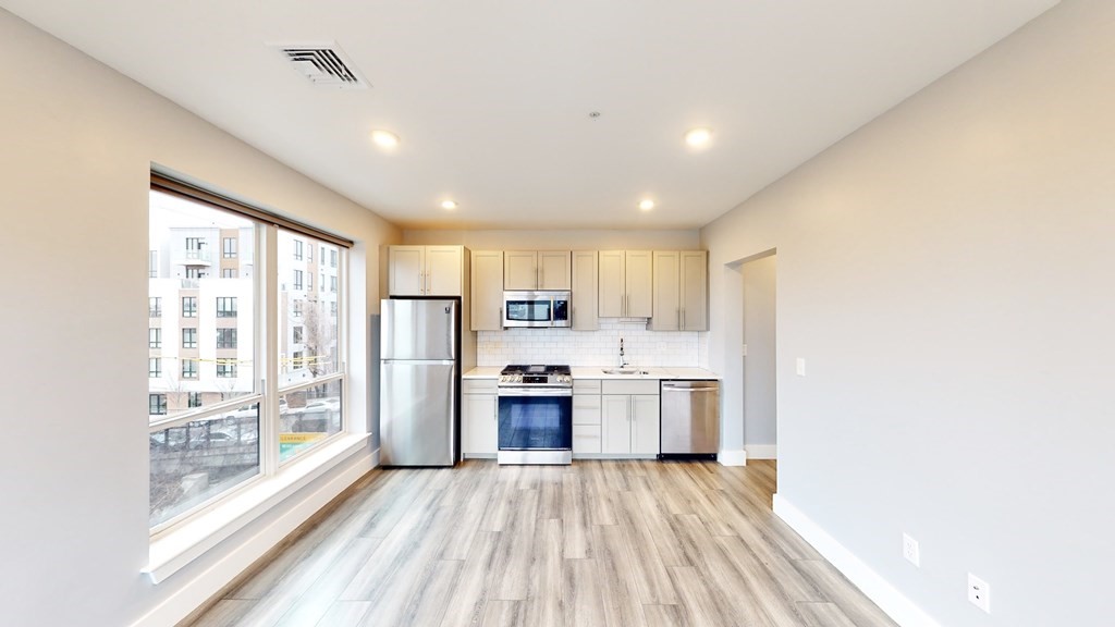 55 West 5th St # 608