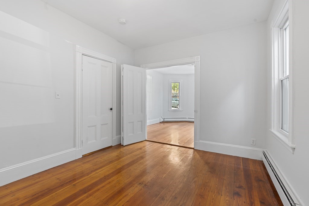 401 E 7th Street # 1