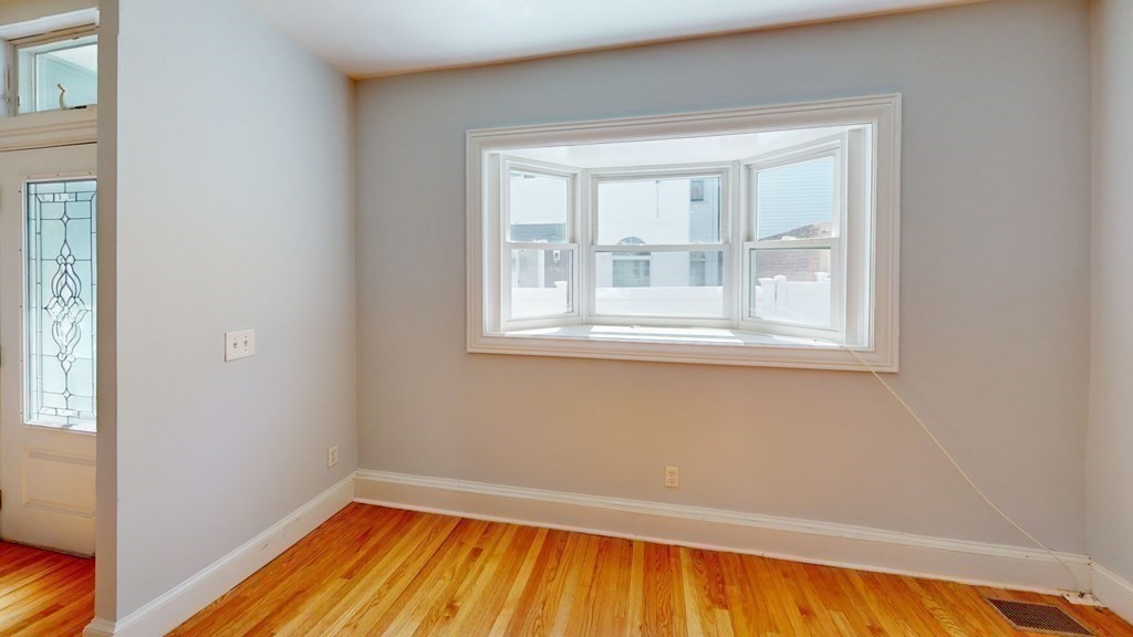 4 M St Place Unit: SFR