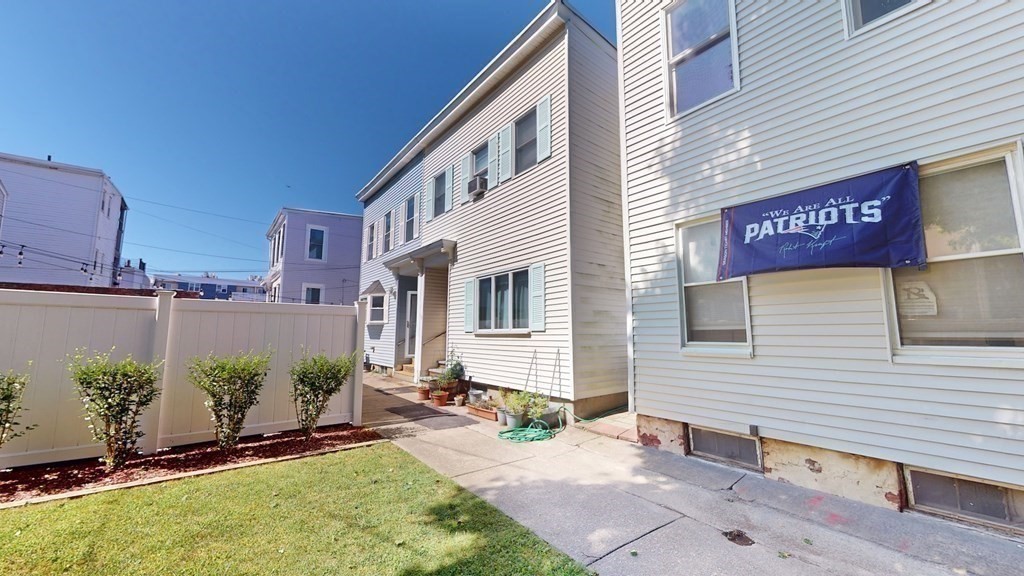 4 M St Place Unit: SFR