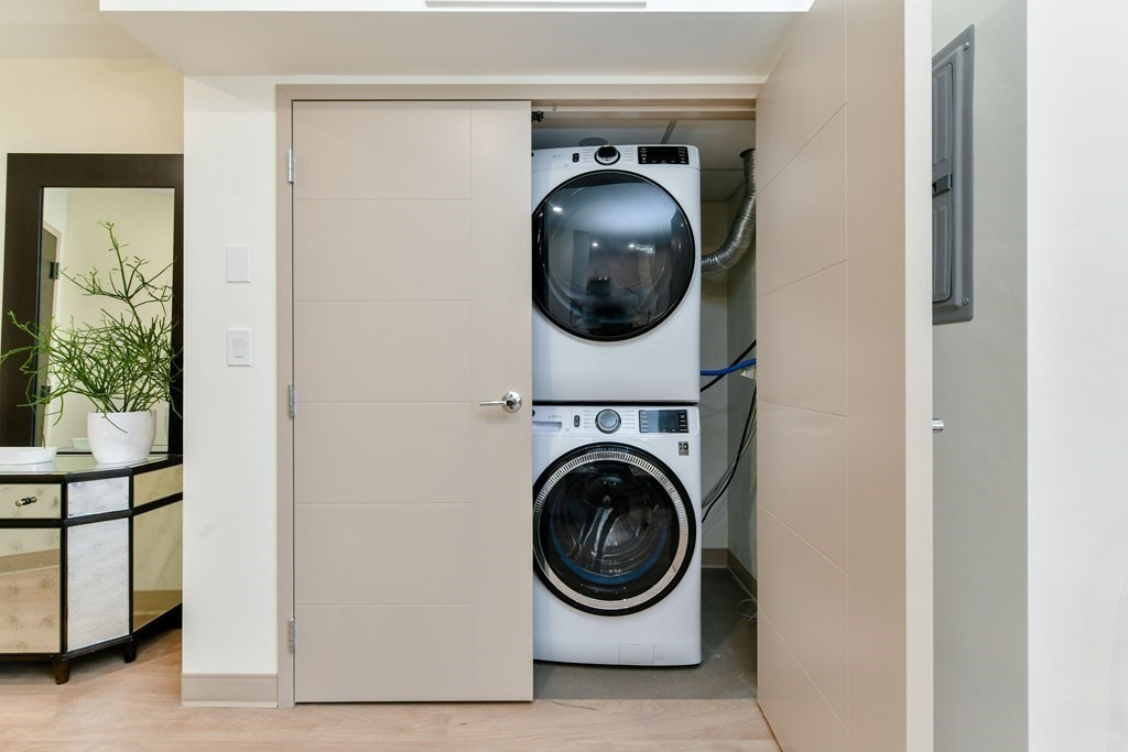 400 Dorchester St # 307