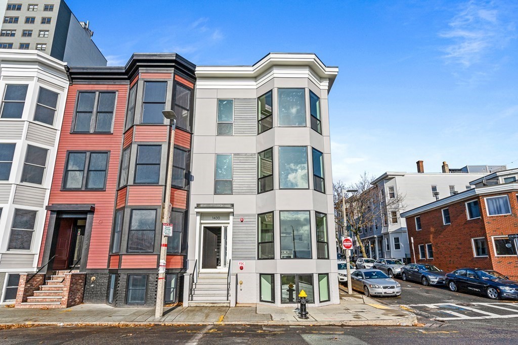 1430 Columbia Rd