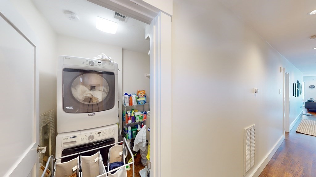 59 Pleasant Street Unit: TWO