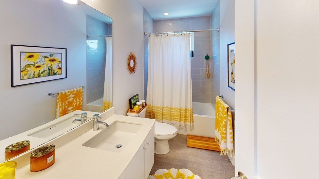 59 Pleasant Street Unit: TWO