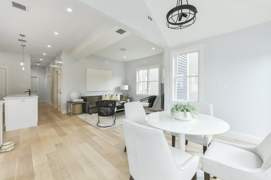 44 Dorset Street # 2