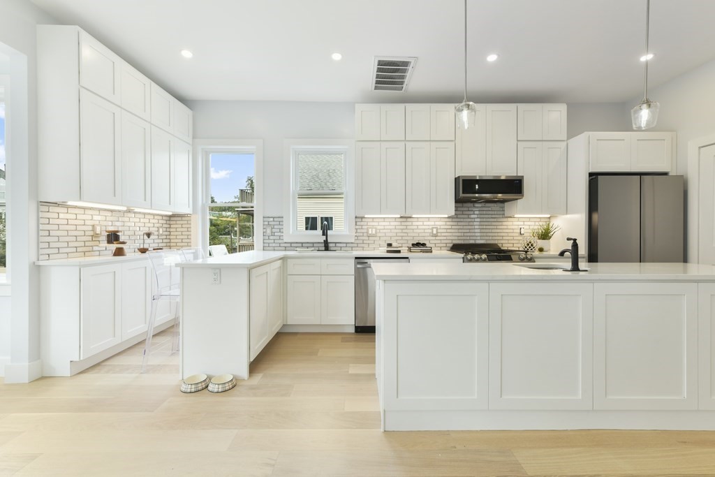 44 Dorset Street # 2