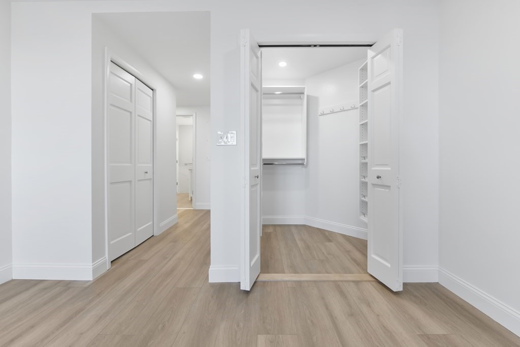 1001 Marina Drive # 602E