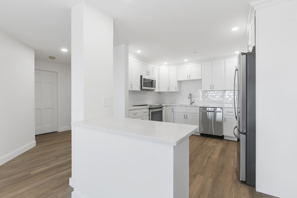 1001 Marina Drive # 602E